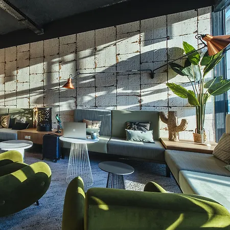 Ibis Styles Centre Rive Gauche 3*
