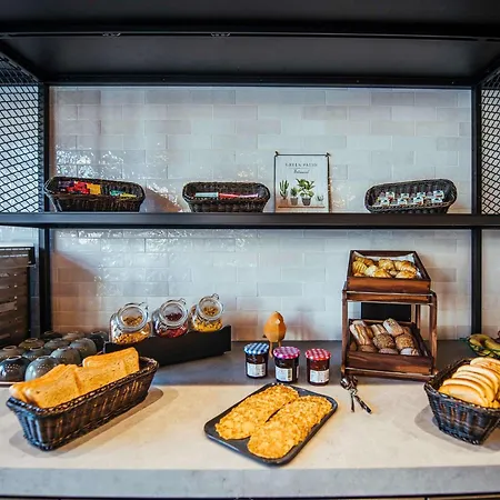 Ibis Styles Centre Rive Gauche ホテル