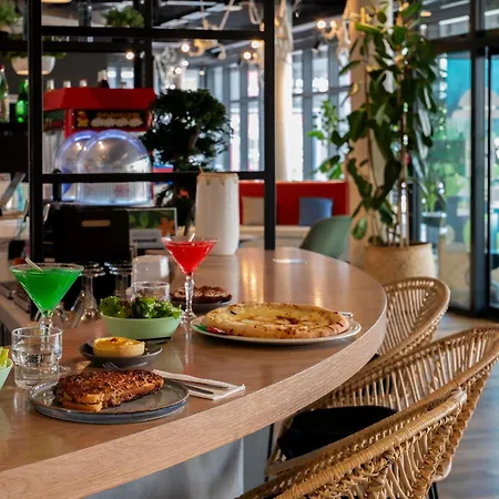Hotel Ibis Styles Centre Rive Gauche 3*