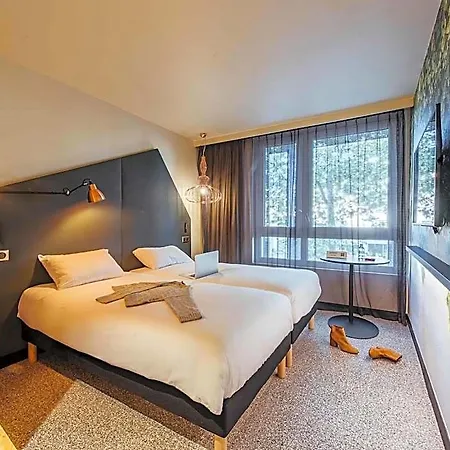 Ibis Styles Centre Rive Gauche 3* 루앙