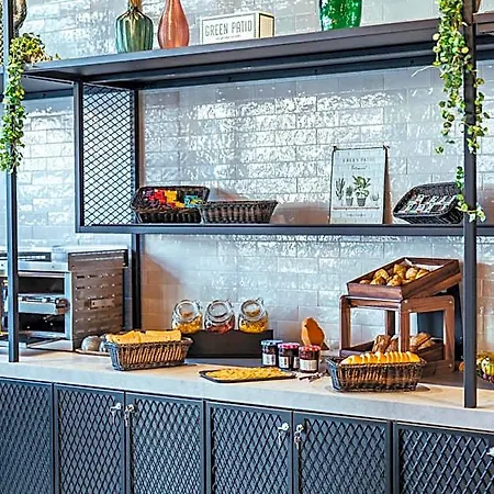 Ibis Styles Centre Rive Gauche