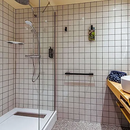 Ibis Styles Centre Rive Gauche روان