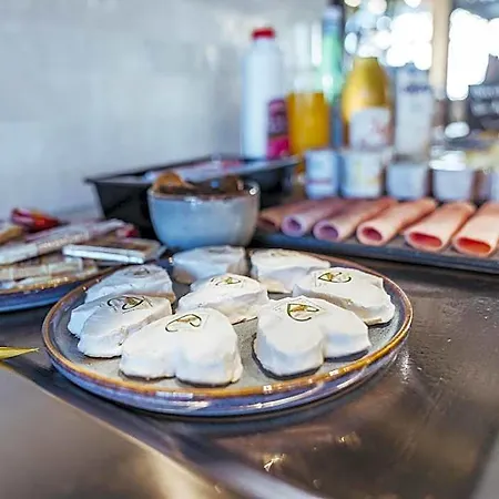 Ibis Styles Centre Rive Gauche فندق