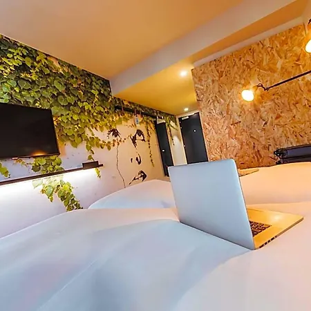 Ibis Styles Centre Rive Gauche 호텔 3*