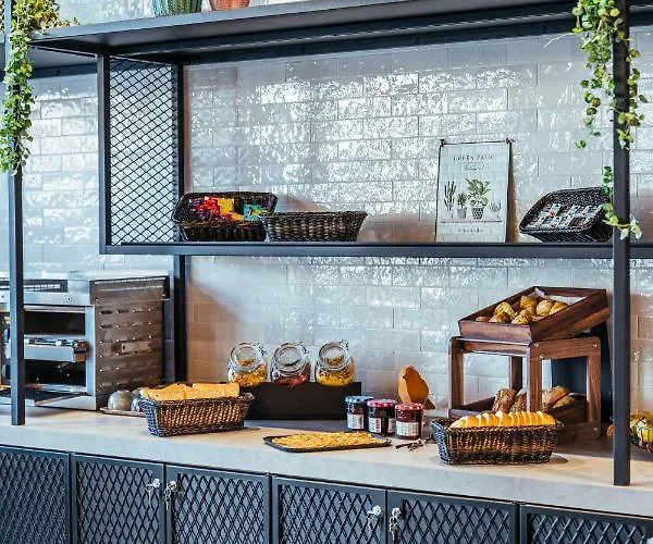 Hotel Ibis Styles Centre Rive Gauche 3*