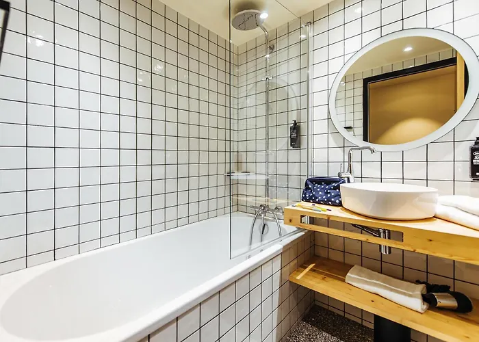 Otel Ibis Styles Centre Rive Gauche 3*